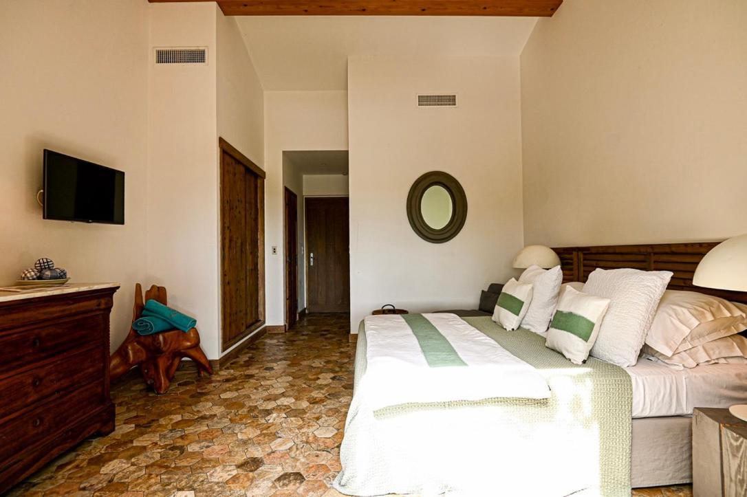 Auberge de l'Oumède Ramatuelle Esterno foto